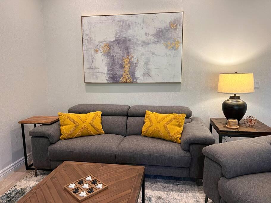 Golf, Hike Or Bike At Our Gated 2 Bed 2 Bath