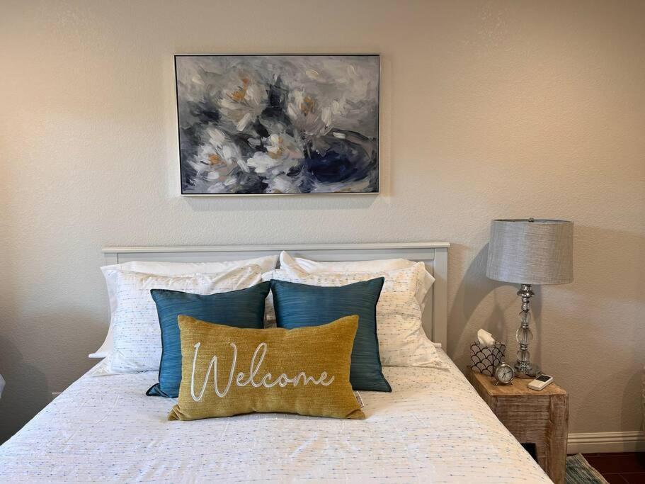 Golf, Hike Or Bike At Our Gated 2 Bed 2 Bath Holiday home